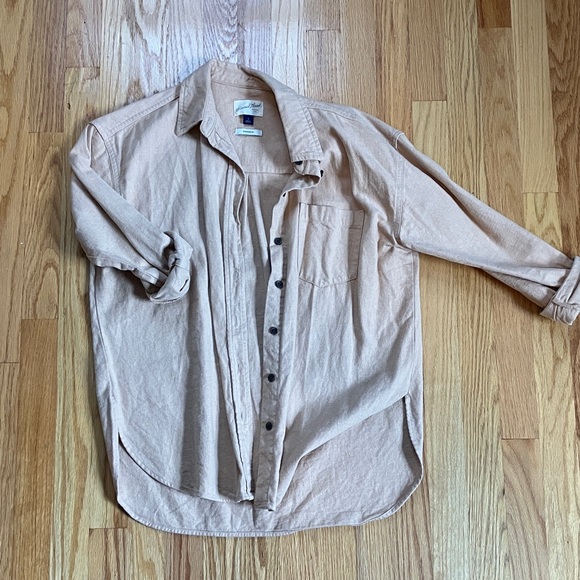 Universal Thread Tan Button Down Shirt - Picture 1 of 2